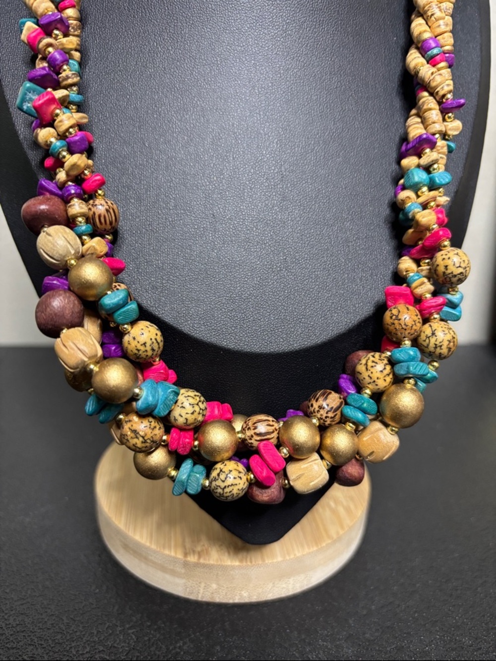 Beach Boho Coconut Shell Colorful Beaded Resort Beach Necklace - Picture 2 of 7